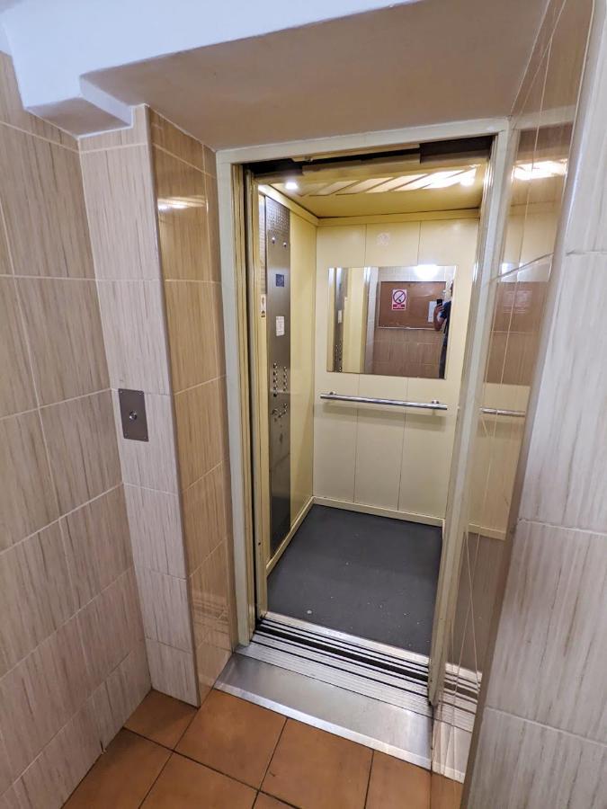 Comfortable And Quiet Flat In Central Варшава Экстерьер фото